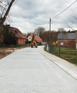 Zdjęcie przebudowy drogi we wsi Kukadło i Bobrowice